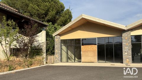   Location Boutique/Local commercial 142 m&sup2; 
