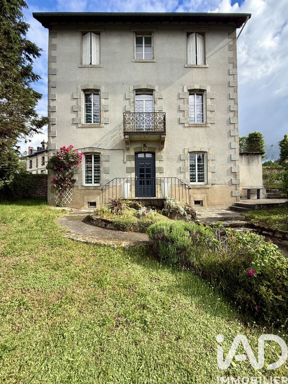 Vente Maison Vente Maison traditionnelle 6 pièces Saint-priest-taurion