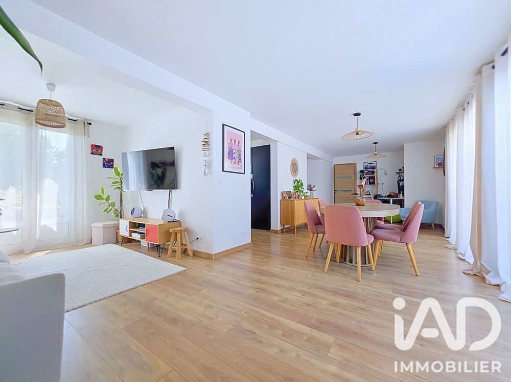 Vente Maison Vente Maison traditionnelle 6 pièces Ozoir-la-ferrière