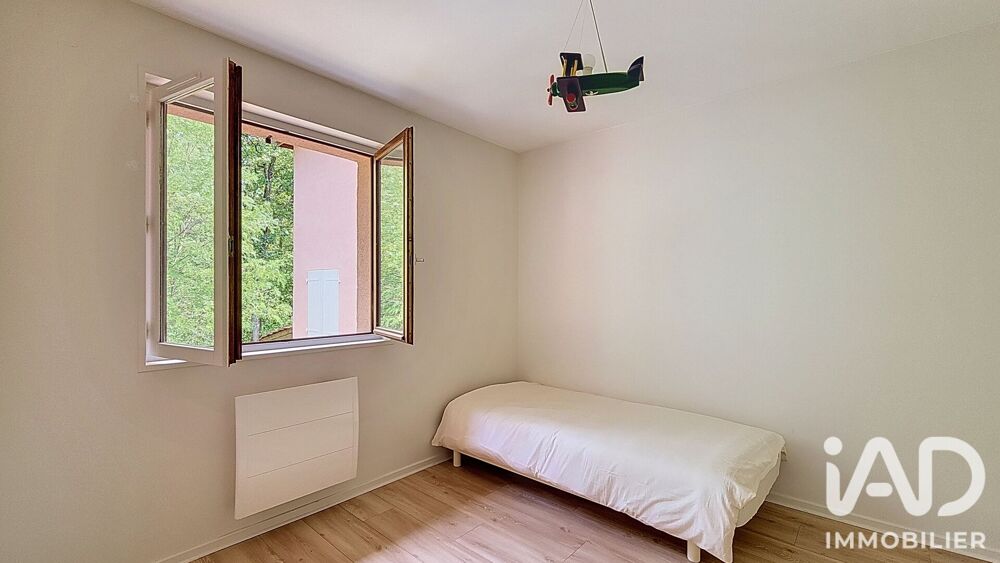 à vendre  Maison Saint-Genis-Laval (69230)