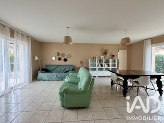Vente Maison Vente Maison traditionnelle 5 pièces Condat-sur-vienne