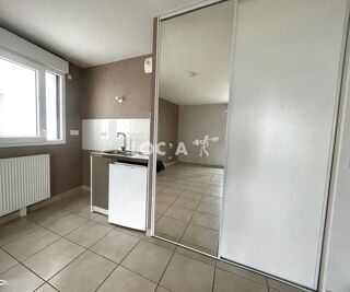  Appartement à louer 1 pièce 35 m²