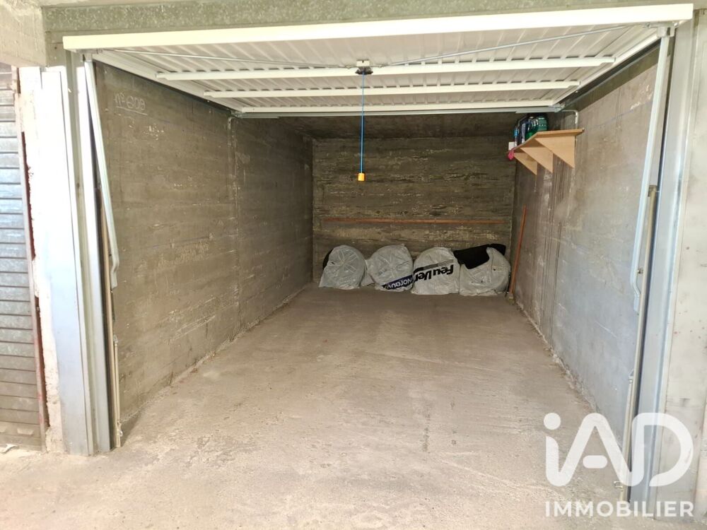 Vente Parking/Garage Vente Garage 14 m&sup2; Saint-Étienne