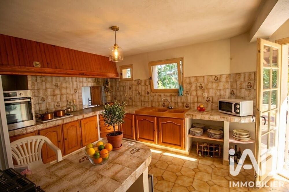 Vente Maison Vente Maison/villa 6 pièces Éguilles