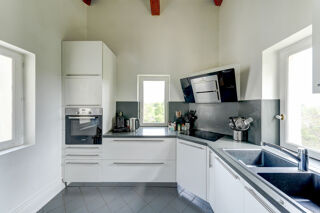  Appartement à vendre 5 pièces 144 m²