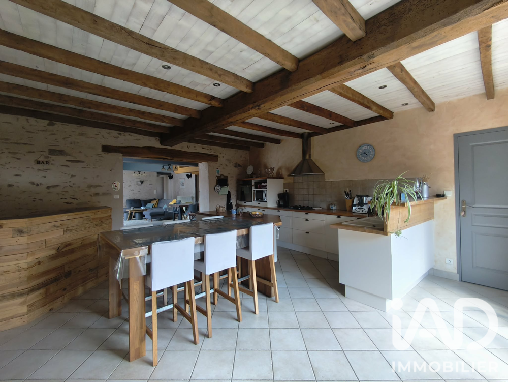 Vente Maison Vente Maison de campagne 6 pièces Saint-martin-des-noyers