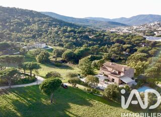  Maison à vendre 15 + pièces 411 m²
