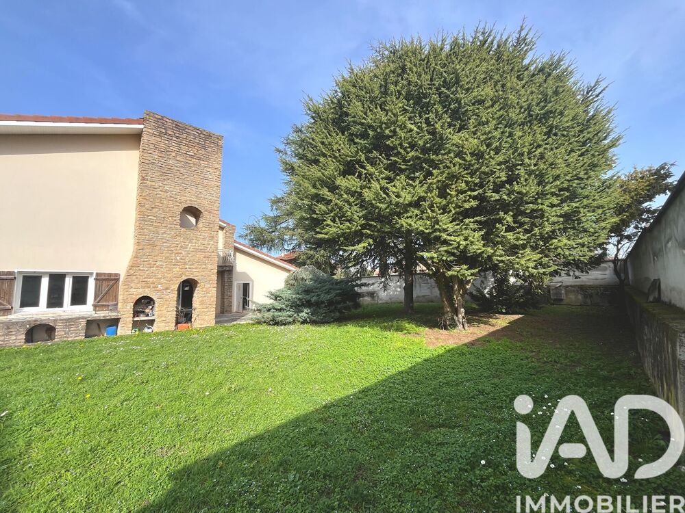 Vente Maison Vente Maison traditionnelle 7 pièces Chaponnay
