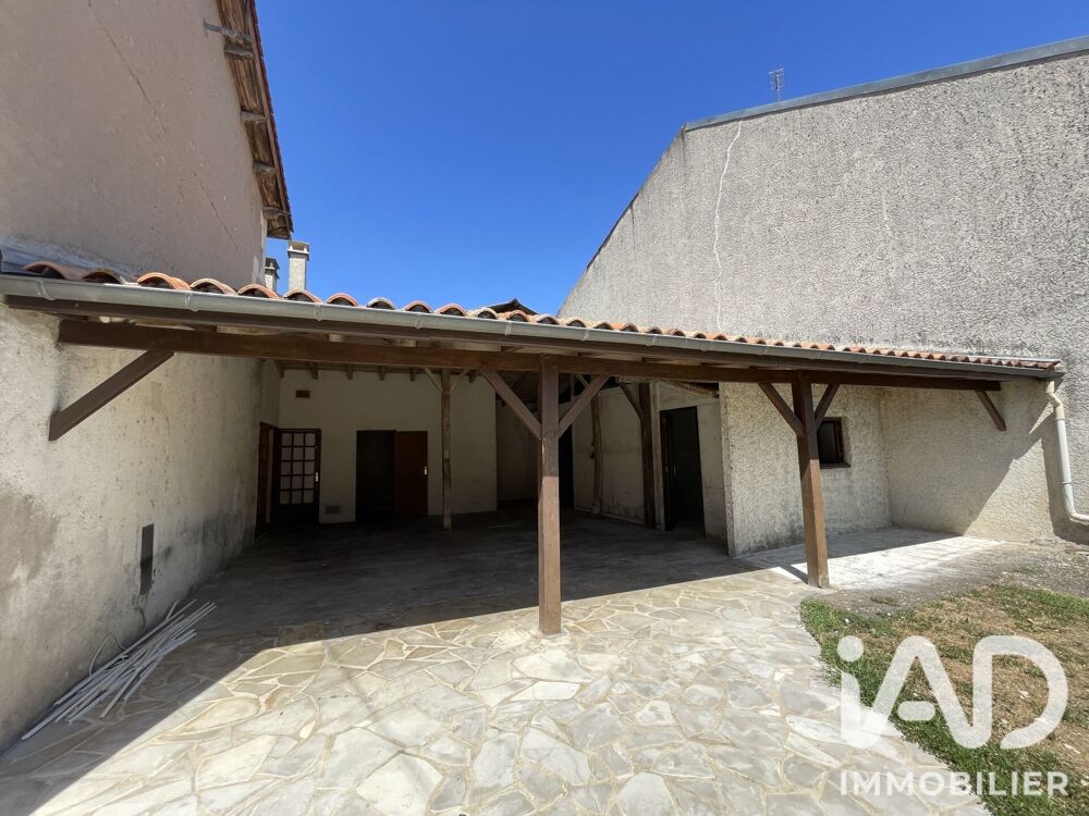 Vente Maison Vente Maison/villa 5 pièces Chadenac