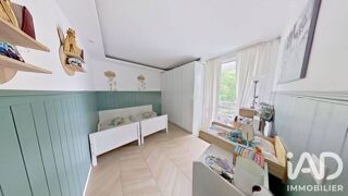  Appartement à louer 5 pièces 101 m²