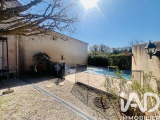  Maison � louer 5 pi�ces 100 m� Lourmarin