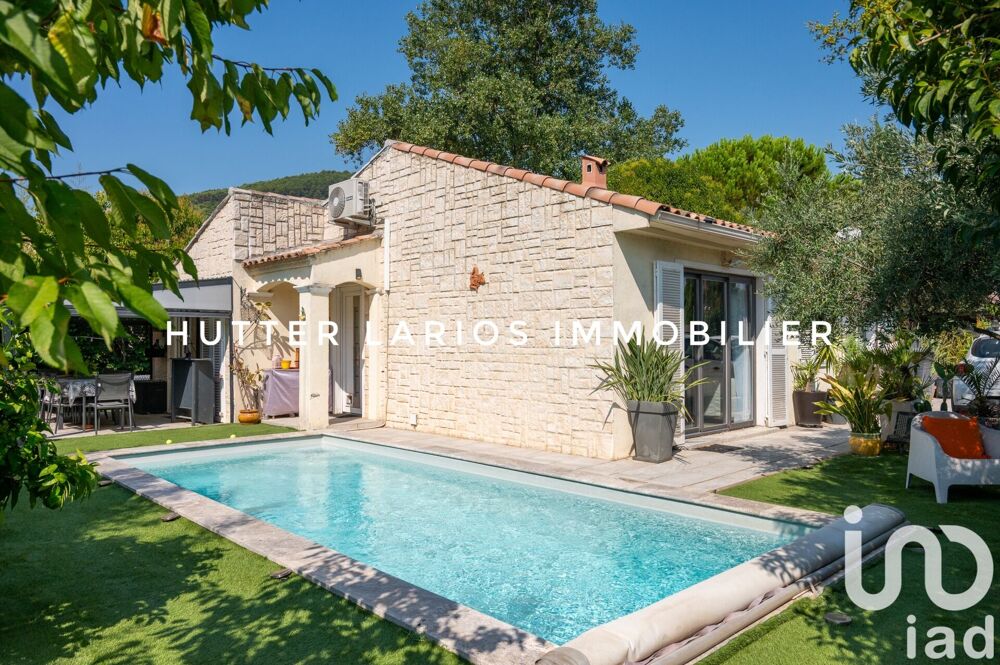 Vente Maison Vente Maison traditionnelle 4 pièces Solliès-ville