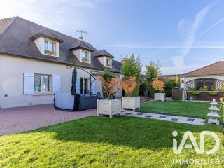  Maison à vendre 8 pièces 242 m²