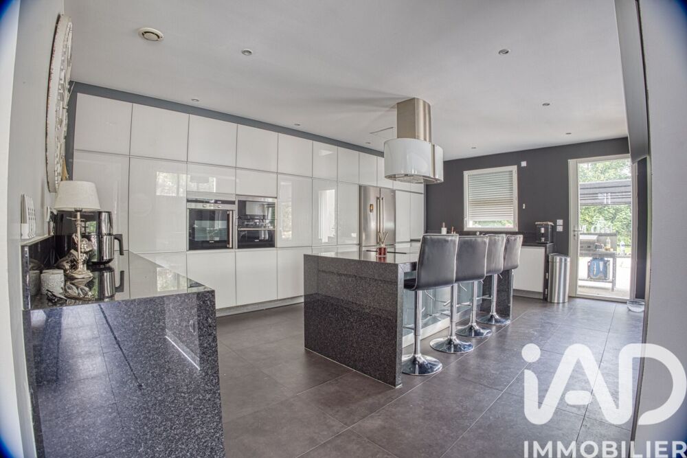 Vente Maison Vente Demeure 8 pièces Précy-sur-oise
