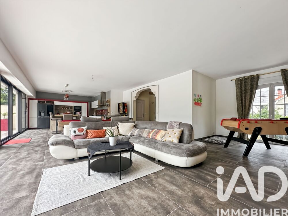 Maison 9 pièces 188 m² · à Noisy-le-Grand · 188 m² · 895 000 €