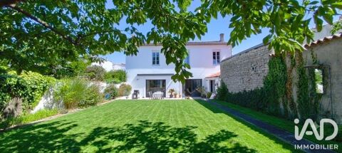   Vente Maison de ville 8 pièces Maison - 8 pièce(s) - 162 m²