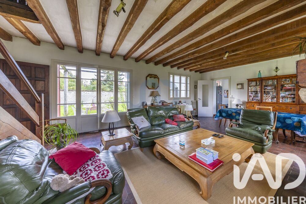 Vente Maison Vente Maison traditionnelle 8 pièces Bannost-villegagnon