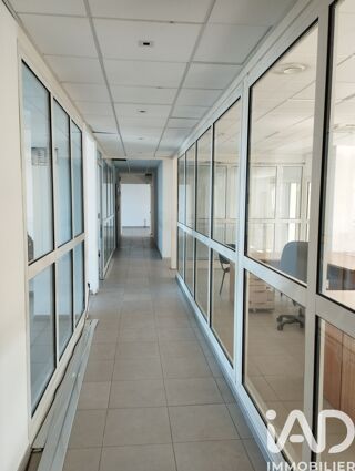  Immeuble à vendre 2180 m²