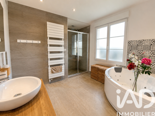  Maison � vendre 10 pi�ces 260 m�