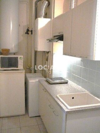  Appartement à louer 3 pièces 56 m²