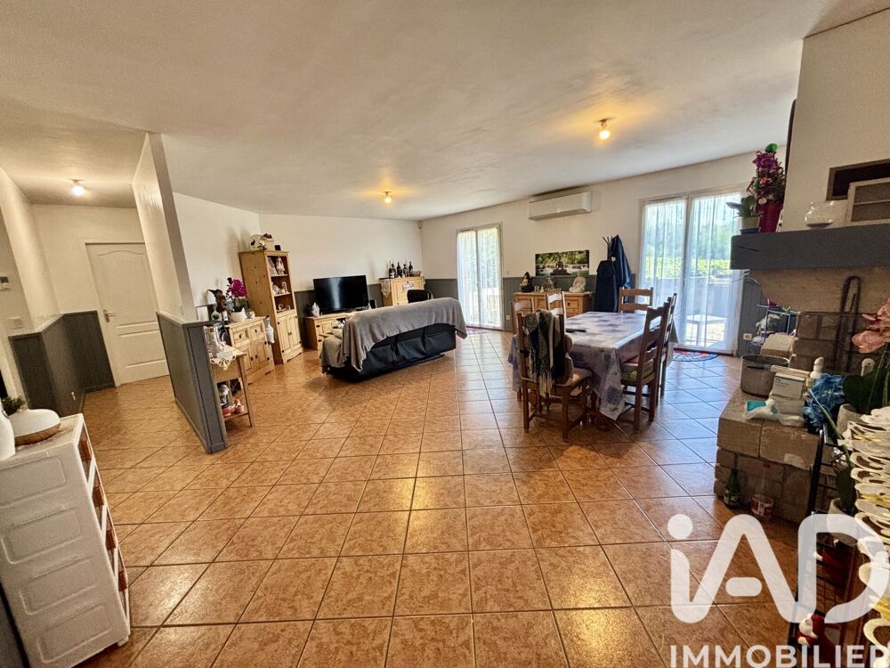 Vente Maison Vente Maison traditionnelle 5 pièces Saint-seurin-de-bourg