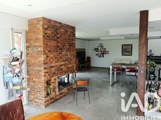  Maison à vendre 8 pièces 211 m²