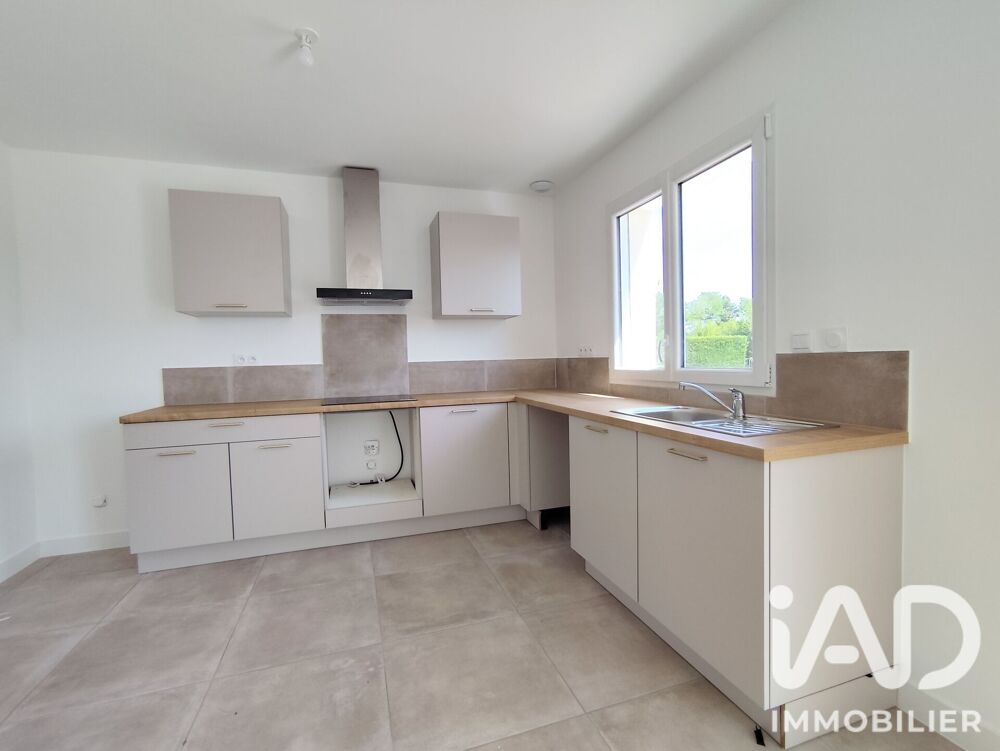 location Maison - 5 pièce(s) - 129 m² Ingré (45140)