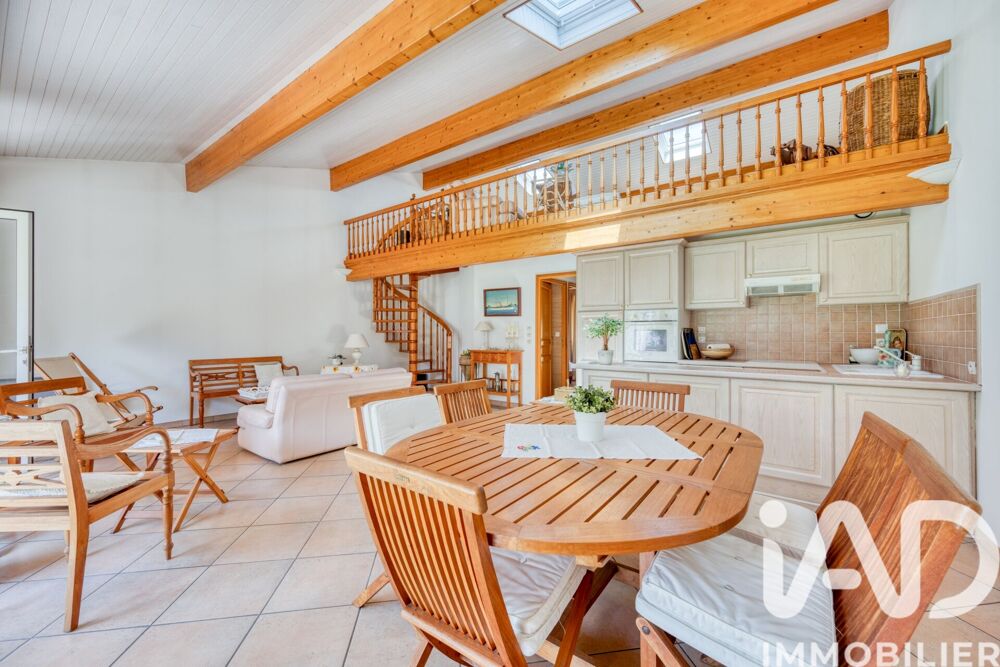 à vendre  Maison Bordeaux (33800)