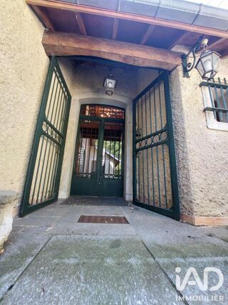  Maison à vendre 10 pièces 389 m²