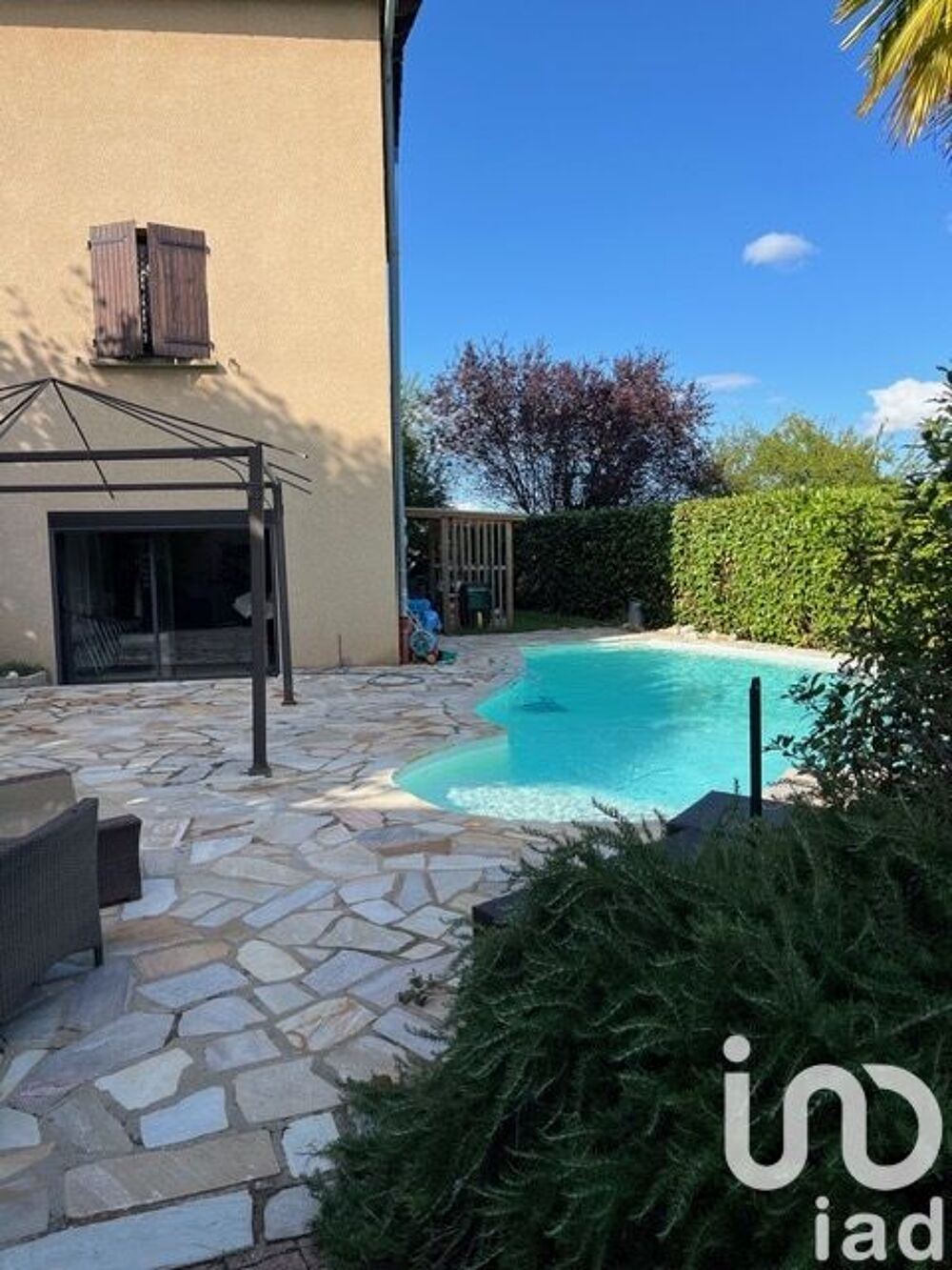 à vendre  Maison Bessenay (69690)