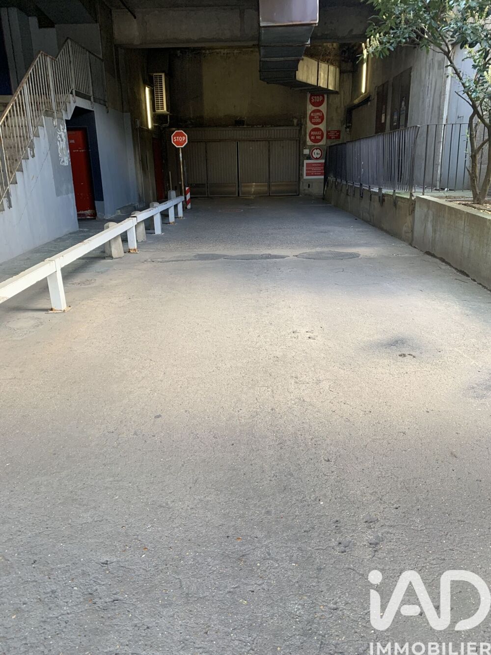 Vente Parking/Garage Vente Parking 12 m&sup2; Paris 20