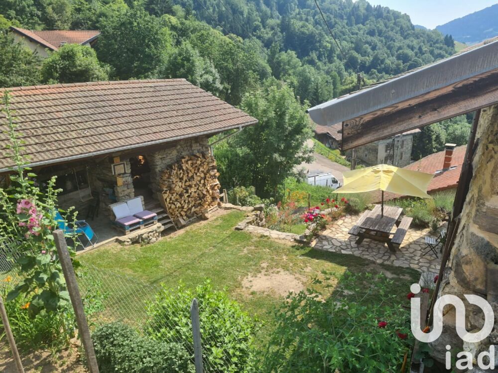 Vente Maison de village 8 pièces
