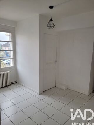  Appartement à louer 2 pièces 56 m²