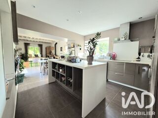  Maison à vendre 8 pièces 208 m²