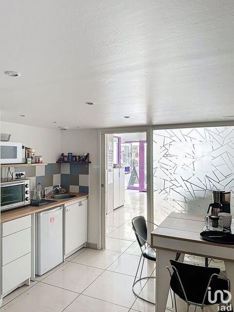   Location - 100 m² 