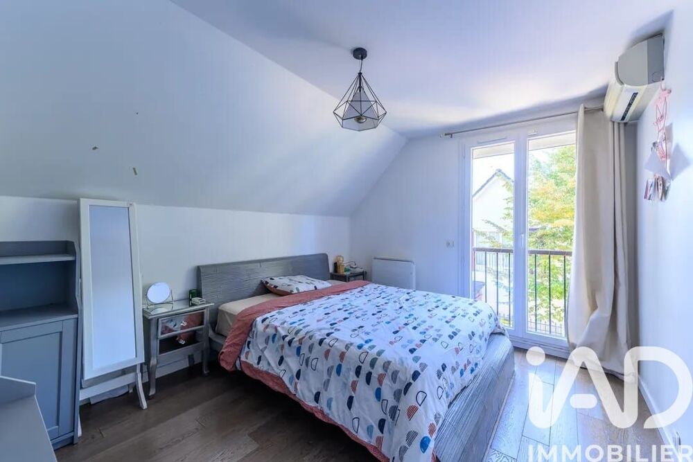 à vendre  Maison La Queue-en-Brie (94510)