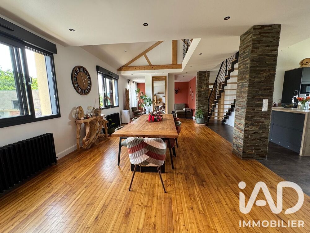 Vente Maison Vente Maison traditionnelle 8 pièces Mûrs-erigné