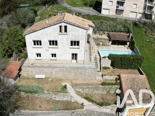  Maison à vendre 8 pièces 205 m²