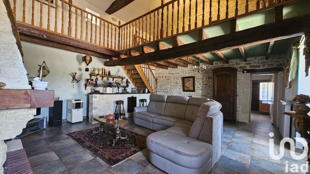 à vendre  Maison Villefagnan (16240)