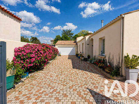   Vente Maison traditionnelle 5 pièces Maison - 5 pièce(s) - 190 m²