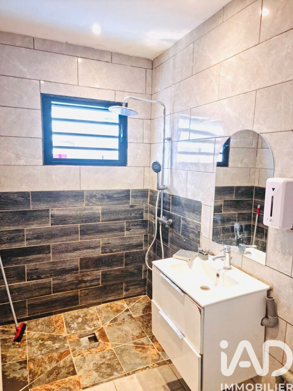 vente Maison - 5 pièce(s) - 87 m² L' Étang-Salé (97427)