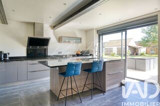  Maison à vendre 11 pièces 269 m²