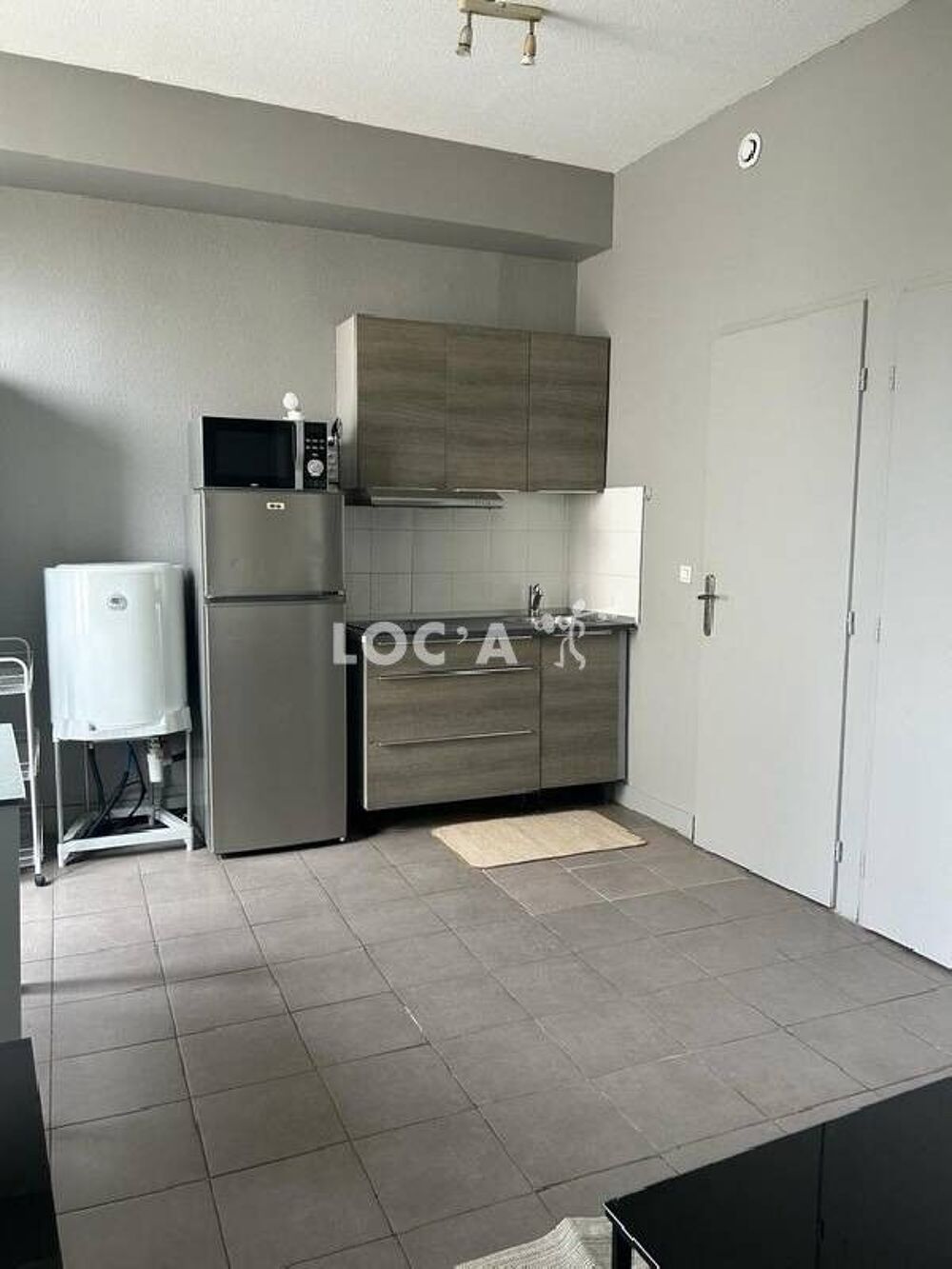 location Appartement - 1 pièce(s) - 24 m² Saint-Fons (69190)