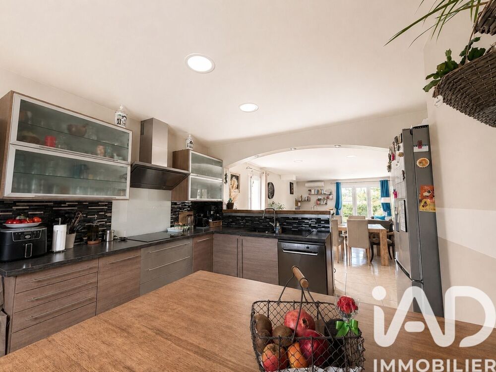à vendre  Maison Saint-Maximin-la-Sainte-Baume (83470)