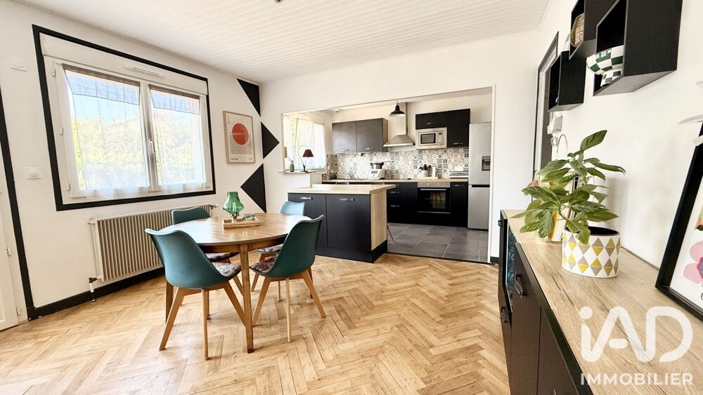 vente Maison - 5 pièce(s) - 93 m² Saint-Martin-d'Estréaux (42620)