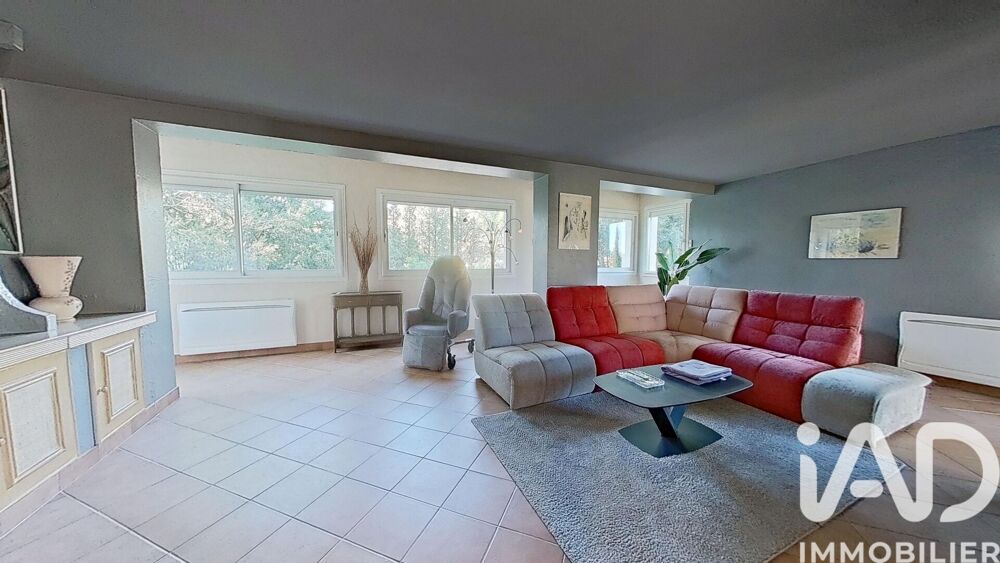 à vendre  Maison Roquebrune-sur-Argens (83520)