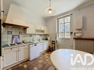  Maison � vendre 9 pi�ces 205 m�