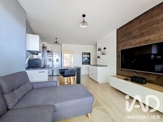  Appartement à louer 2 pièces 44 m²