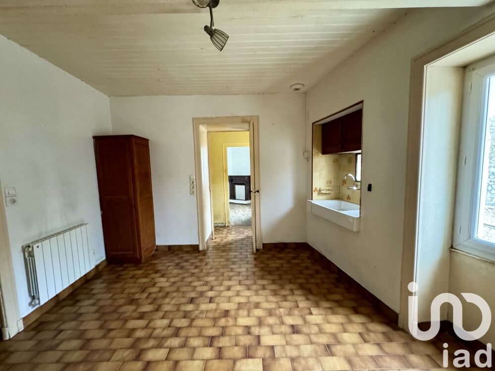 Vente Maison Vente Maison de village 6 pièces Ronsenac