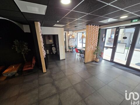   Vente Murs commerciaux 137 m&sup2; 